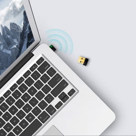 Adaptador USB  Nano inalámbrico N 150 Mbps 2.4 GHz con 1 antena interna