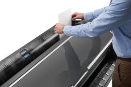 HP Designjet Z5600 44-in PostScript impresora de gran formato Inyección de tinta térmica Color 2400 x 1200 DPI 1118 x 1676 mm