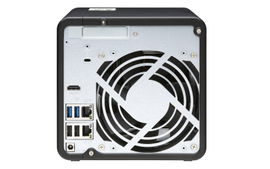 NAS QNAP TS-453D-4G-US PROCESADOR INTEL CELERON J4125 / MEMORIA RAM 4GB / 4 BAHIAS FRONTALES SATA 3.5 PULGADAS y 2.5 PULGADAS / 2 PUERTOS RJ45 2.5GbE / MONTAJE EN ESCRITORIO / APLICACIONES DE USO PERSONAL PARA COMPARTIR Y RESPALDAR DATOS EN LA NUBE NAS QNAP TS-453D-4G-US PROCESADOR INTEL CELERON J4125 / MEMORIA RAM 4GB / 4 BAHIAS FRONTALES SATA 3.5 PULGADAS y 2.5 PULGADAS / 2 PUERTOS RJ45 2.5GbE / MONTAJE EN ESCRITORIO / APLICACIONES DE USO PERSONAL PARA COMPARTIR Y RESPALDAR DATOS EN LA NUBE