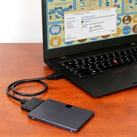 StarTech.com Cable adaptador USB 3.1 (10 Gbps) a SATA para unidades de disco - Controlador de almacenamiento - 2.5 StarTech.com Cable adaptador USB 3.1 (10 Gbps) a SATA para unidades de disco - Controlador de almacenamiento - 2.5