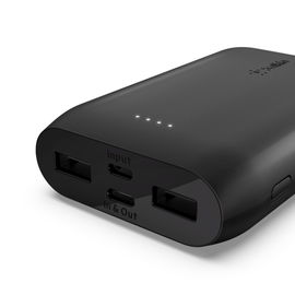 Belkin - Cargador portátil - 10000 mAh - 15 vatios - 2.4 A - 3 conectores de salida (2 x USB, 24 pin USB-C) - en el cable: USB-C - negro