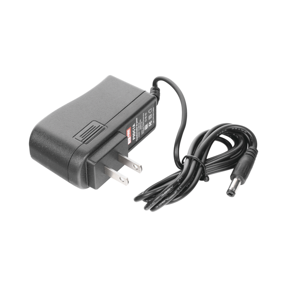 Fuente de poder de 9 Vcd regulado @ 1A UL; Voltaje de entrada de 100-240 Vca. Certificación de NOM
