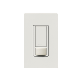 Apagado y sensor de movimiento, recomendable para baños, oficinas privadas, etc. 2AMP