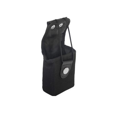 Funda en Nylon con Presilla para Cinto, con Correa y Broche de Presión, para Radios P110/GP300 (Universal). Funda en Nylon con Presilla para Cinto, con Correa y Broche de Presión, para Radios P110/GP300 (Universal).