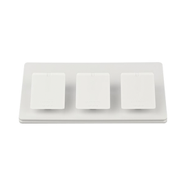 Base de mesa para controles PICO, para 3 espacios.