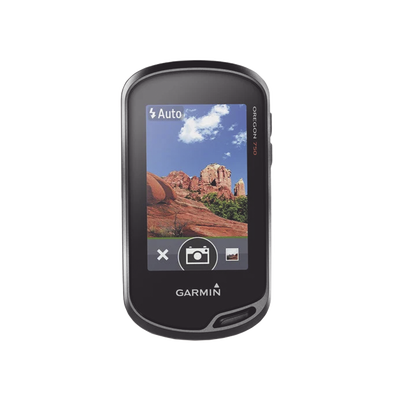 GPS portátil Oregon 750, con pantalla táctil y cámara de 8 megapíxeles.