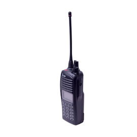 Transceiver ICOM digital portable, Rx-Tx: 400-470MHz, type-C trunking, submersible IP67, Over the air alias. Supplied with Battery, Belt Clip, Charger, and Antenna Transceiver ICOM digital portable, Rx-Tx: 400-470MHz, type-C trunking, submersible IP67, Over the air alias. Supplied with Battery, Belt Clip, Charger, and Antenna