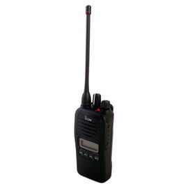 Analog Portable Radio, (N)12.5 kHz, 4W, 128 Channels, IP67 Submersible, 400-470MHz. Supplied with Battery, Belt Clip, Charger, and Antenna