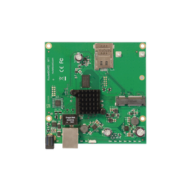 Tarjeta CPU doble núcleo a 800MHz, ranura miniPCIe para un módulo inalámbrico de su elección y ranura SIM incluida.