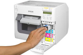 Epson TM C3500 - Impresora de etiquetas - color - chorro de tinta - Rollo (10,8 cm), plegado en abanico (10,8 cm) - 720 x 360 ppp - hasta 101.6 mm/segundo - LAN, host USB - cortador