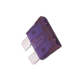 Fusible automotriz de 32 Vcc 3 A, violeta Fusible automotriz de 32 Vcc 3 A, violeta