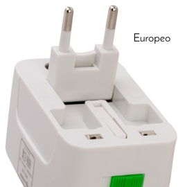 Adaptador universal de contactos para viaje