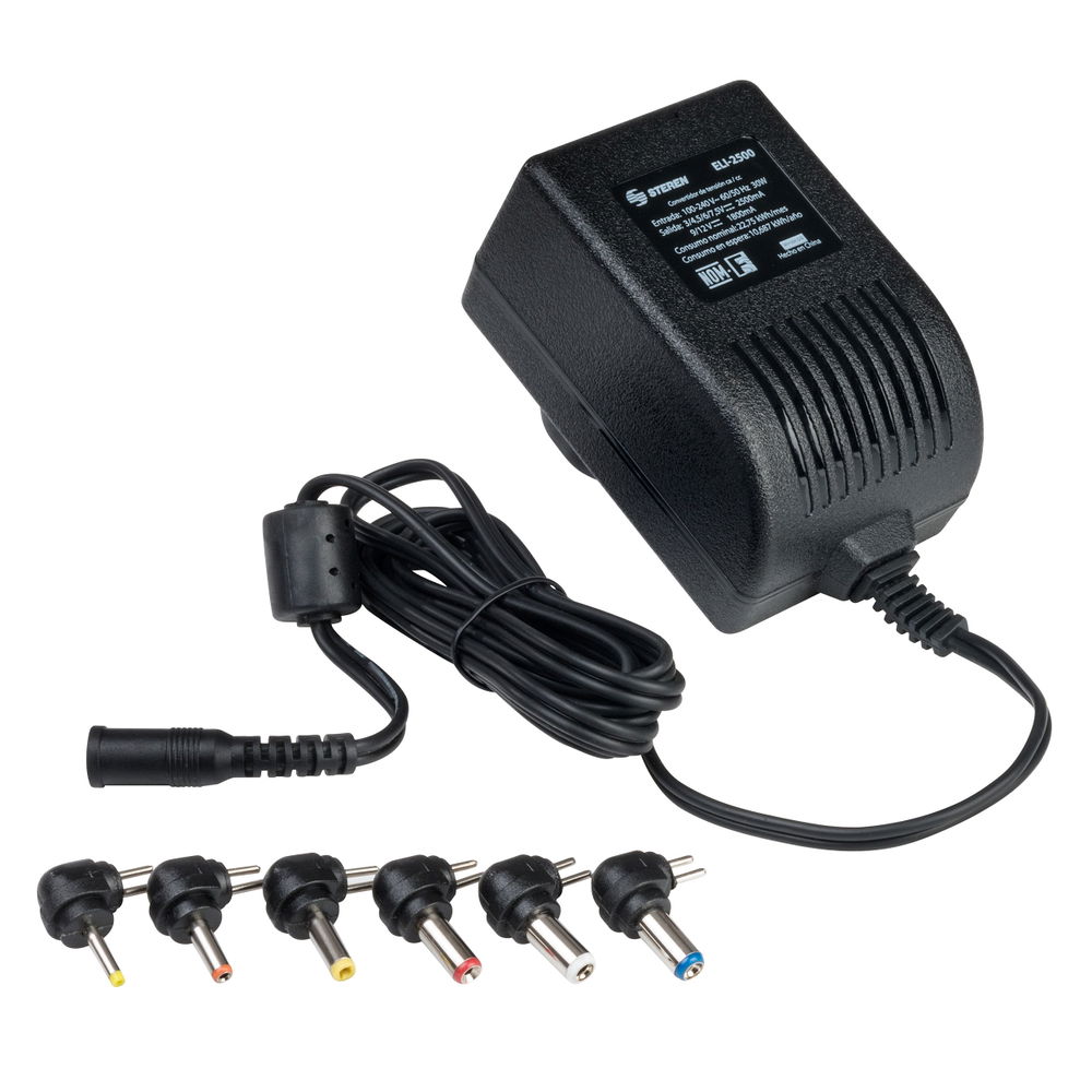 Eliminador regulado de 3 a 12 Vcc, 2,5 A con puntas intercambiables. Eliminador regulado de 3 a 12 Vcc, 2,5 A con puntas intercambiables.