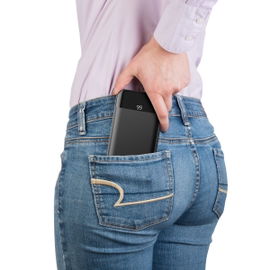 Power Bank de 8,000 mAh con 2 salidas USB y display Power Bank de 8,000 mAh con 2 salidas USB y display