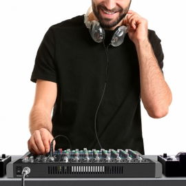 Mezcladora profesional de 8 canales con lector USB