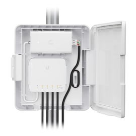 Conmutador - Gestionado - 4 X 10/100/1000 (PoE) + 1 X 10/100/1000 (PoE) - Montaje En Pared, Montaje En Mástil - PoE (46 W) - Ubiquiti UniFi Switch USW-FLEX