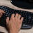 Combo de Teclado y Mouse Ergonómico KBK-510 - Klip Xtreme
