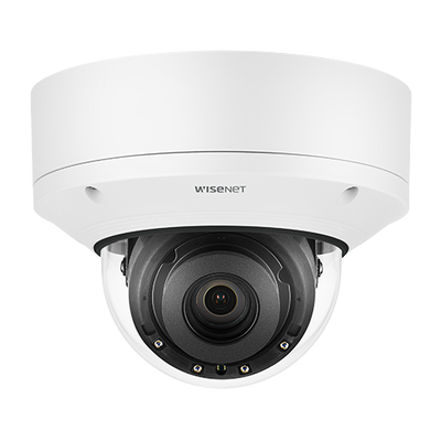 Cámara Domo 4K con IA, Antivandalica / Lente Motorizado de 4.5 a 10mm / P-Iris, WDR 120dB / Ranura SD / Protección IP52 e IK10