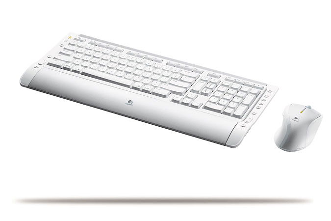 Logitech Cordless Desktop® S 530 Laser for Mac® teclado Ratón incluido RF inalámbrico Blanco