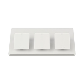 Base de mesa para controles PICO, para 3 espacios.