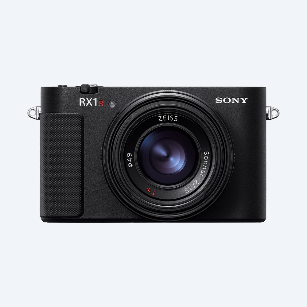 Cámara compacta RX1R III con sensor full-frame de 61,0 MP y unidad de procesamiento por IA