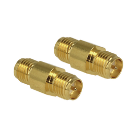 Adaptador Barril de SMA Hembra Inverso a SMA Hembra Inverso, Oro/ Oro/ Teflón,
