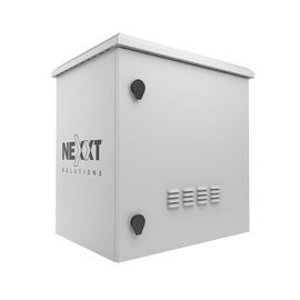 Nexxt Solutions Infrastructure - Outdoor Pole Mount Cabinet - SPCC steel - Light gray powder coat - Incluye acc mont barra tierra