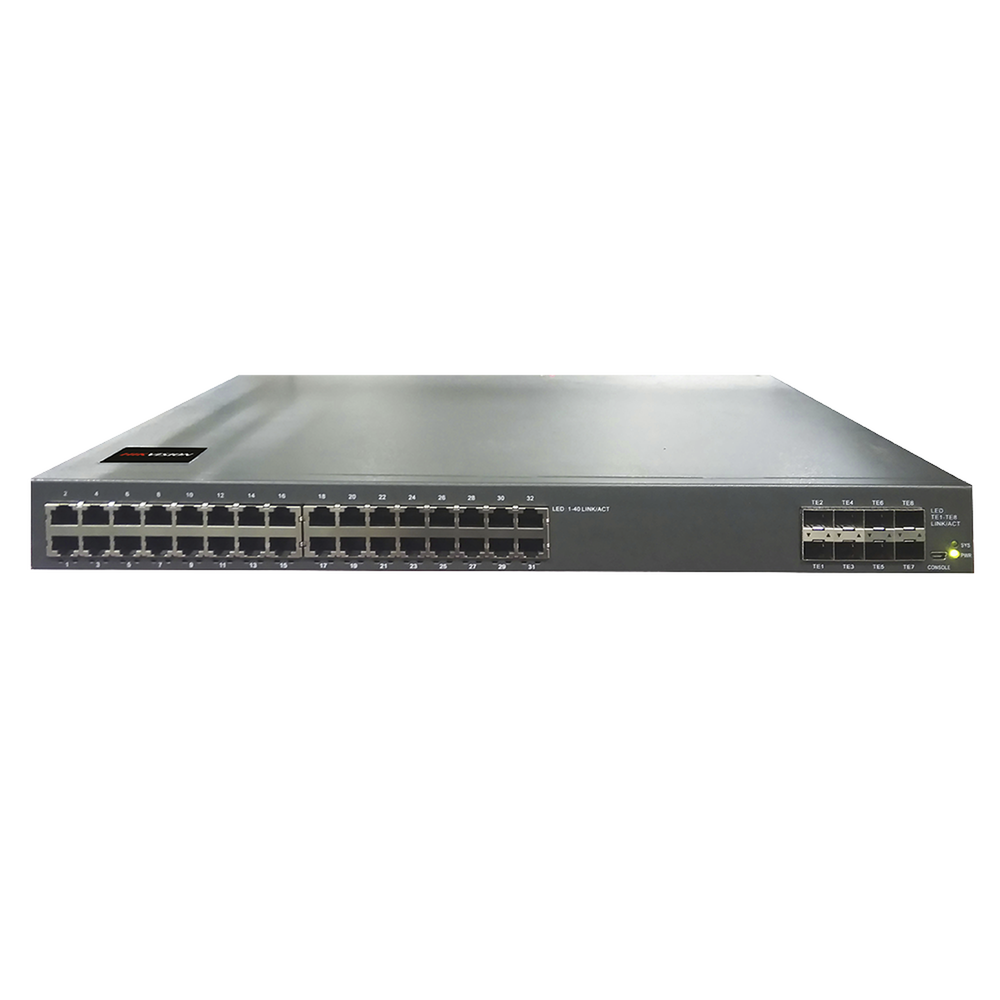 Switch Administrable Capa 3/ 32 puertos 10/100/1000 Mbps + 8 puertos SFP+ 10 G de Uplink.