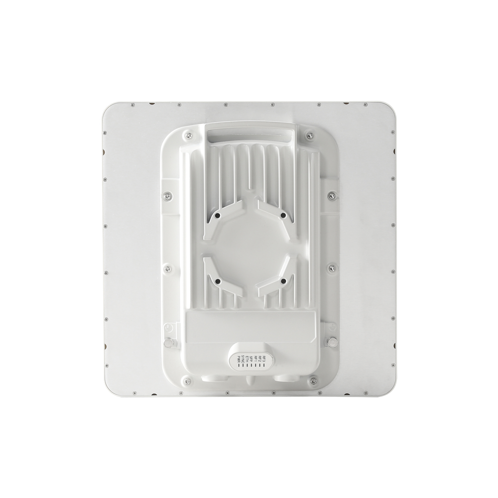 PTP-550  Hasta 1.36 GBps / 4910 - 6200 MHz / 802.11 AC Wave 2  MU-MIMO 4: 4x4 / BackHaul con Antena Integrada (Alta ganancia 23 dBi)   (C050055H016A)