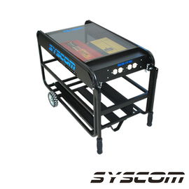 Unidad de Respaldo Móvil de 3000W (Inversor/Cargador), Entrada: 115 Vca, 4 Salidas: 115 Vca  (Requiere Baterías a 12 Vcd No incluidas).