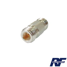 Adaptador Barril en Linea para 50 Ohm, de Conector N Hembra a N Hembra, Plata/ Oro/ Teflón. Adaptador Barril en Linea para 50 Ohm, de Conector N Hembra a N Hembra, Plata/ Oro/ Teflón.