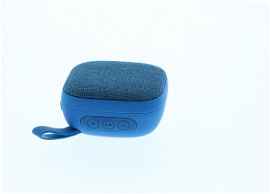 Xtech XTS-600 - Yes Altavoces - Azul - Parlante ultracompacto con micrófono incorporado, para conversaciones con manos libres - Reproducción de música sin cables hasta 10 metros de distancia de la fuente de audio - Recubrimiento de goma muy duradero,