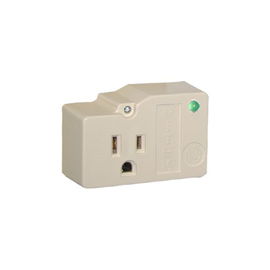 Protección para enchufe con salida única, circuito de 120 V / 15 A , tornillo de retención, corriente max 30 kA