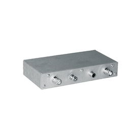 Preamplificador para recepción, ganancia variable 0-30 dB, 40-512 MHz, 13.6 Vcc, 200mA. Preamplificador para recepción, ganancia variable 0-30 dB, 40-512 MHz, 13.6 Vcc, 200mA.