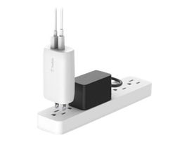 Belkin Wall Charger - Adaptador de corriente - 30 vatios - 6 A - PD - 2 conectores de salida (USB, USB-C) - en el cable: Lightning - blanco