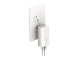 Belkin Wall Charger - Adaptador de corriente - 30 vatios - 6 A - PD - 2 conectores de salida (USB, USB-C) - en el cable: Lightning - blanco