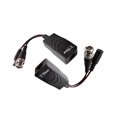 Kit de transceptores activos con conector para alimentación (12V/24VCD/AC) TurboHD para aplicaciones de video por UTP Cat5e/6 en HD. Distancia de hasta 200 m en 4K