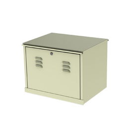 Gabinete para resguardo de baterías (hasta dos baterías PL110D12) con opción para montaje en poste. Gabinete para resguardo de baterías (hasta dos baterías PL110D12) con opción para montaje en poste.