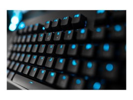 Logitech G Pro Mechanical Gaming Keyboard - Teclado - retroiluminación - USB - interruptor: GX Blue Clicky - negro