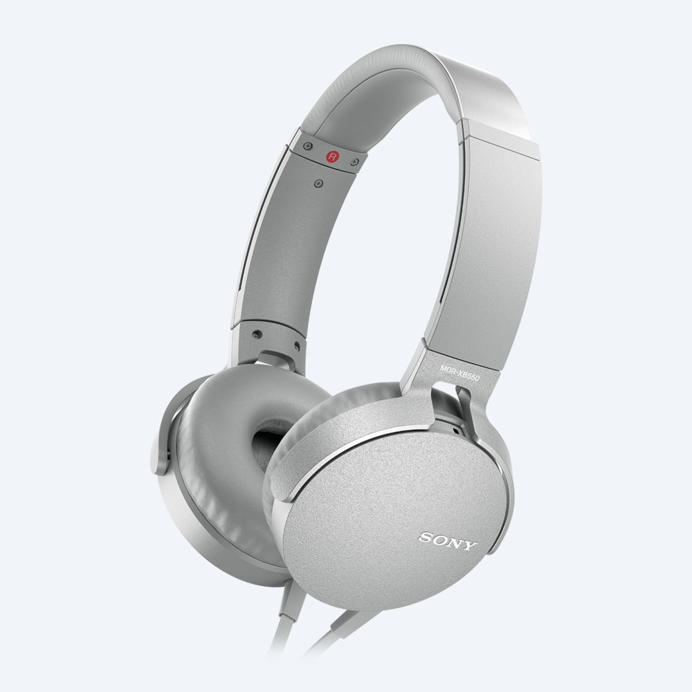 Audífonos EXTRA BASS™ XB550AP
