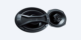 Radio para auto de CD con 2 parlantes de 6 x 9 pulg. Radio para auto de CD con 2 parlantes de 6 x 9 pulg.