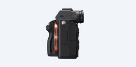 Alpha 7 III con sensor de imagen full-frame de 35 mm Alpha 7 III con sensor de imagen full-frame de 35 mm