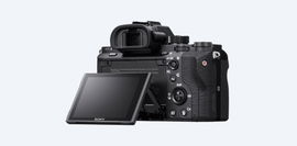 Cámara α7S II con montura E y sensor full-frame Cámara α7S II con montura E y sensor full-frame
