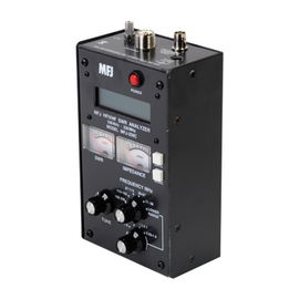 Analizador de Antena. Rango 530 KHz a 230  MHz.