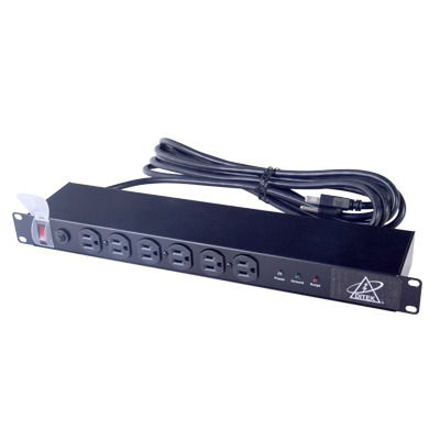 Protector de 12 tomas para circuito de 110 V / 15 A, tipo rack. Protector de 12 tomas para circuito de 110 V / 15 A, tipo rack.