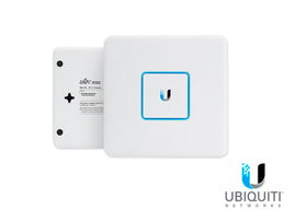 ROUTER BALANCEADOR DE CARGA FIREWALL UBIQUITI  UNIFI UBN-USG 2 WAN RJ45 10 100 1000 MBPS + 1 RJ45 10 100 1000 MBPS + 1 RJ45 CONSOLA COLOR BLANCO