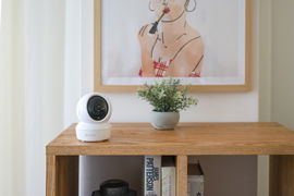 Mini Cámara IP PT 2 Megapixel / Seguimiento Inteligente / Grabación en la Nube / Audio de Dos Vías / Notificación Push / Ranura para Memoria / Uso en Interior Mini Cámara IP PT 2 Megapixel / Seguimiento Inteligente / Grabación en la Nube / Audio de Dos Vías / Notificación Push / Ranura para Memoria / Uso en Interior