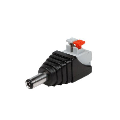Adaptador tipo jack de 3.5 mm macho polarizado de 12 vcd con terminales de presión. Adaptador tipo jack de 3.5 mm macho polarizado de 12 vcd con terminales de presión.