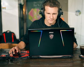 MSI GE63 Raider RGB-1050 