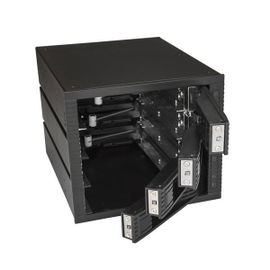StarTech.com Backplane de 4 Bahías de Disco de 3,5 Pulgadas SATA para 3 Bahías de 5,25 Pulgadas con Intercambio en Caliente sin Bandeja